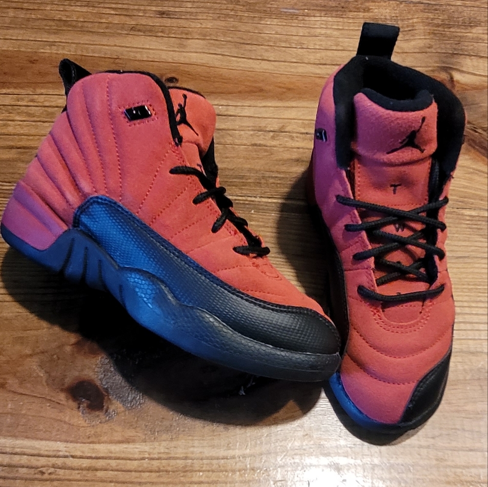 Jordan 12 Retro "Reverse Flu" (PS) - Picture 3 of 12